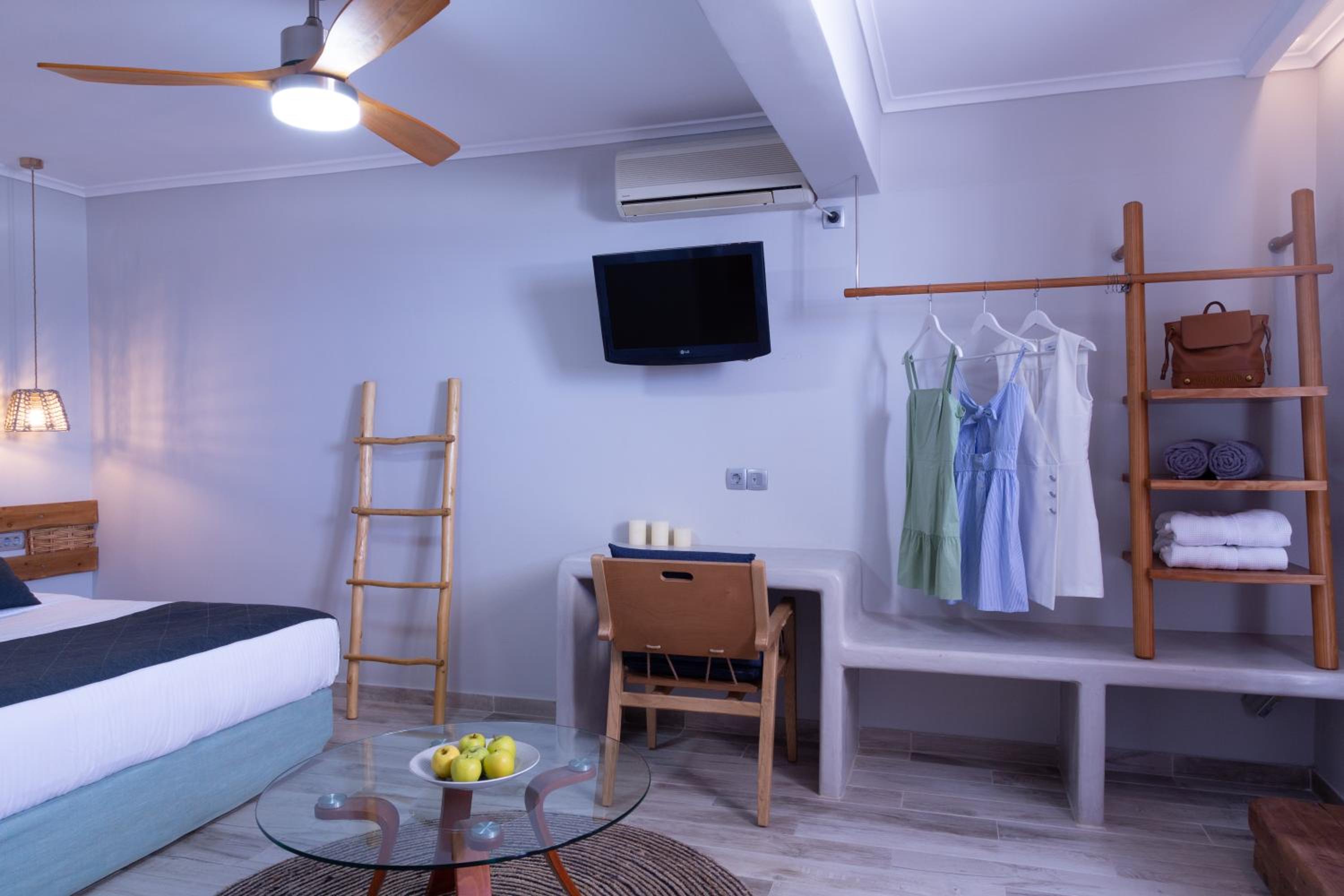 جناح بإطلالة على البحر، Glykeria Mini Suites 2/6
