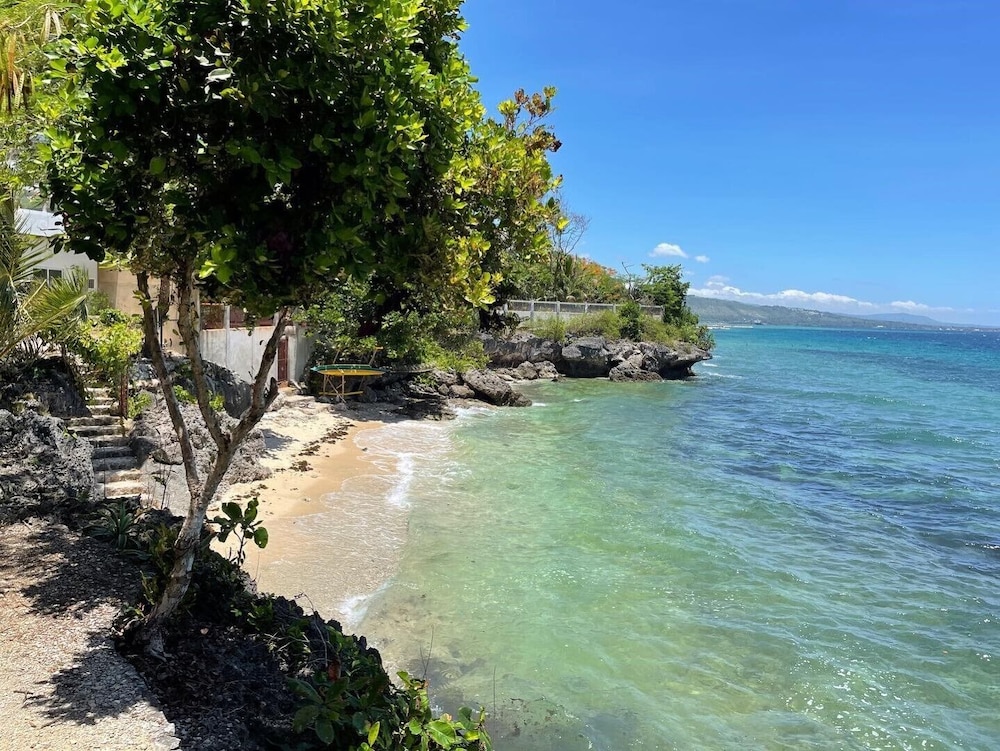 Meili Beach Resort 35/57