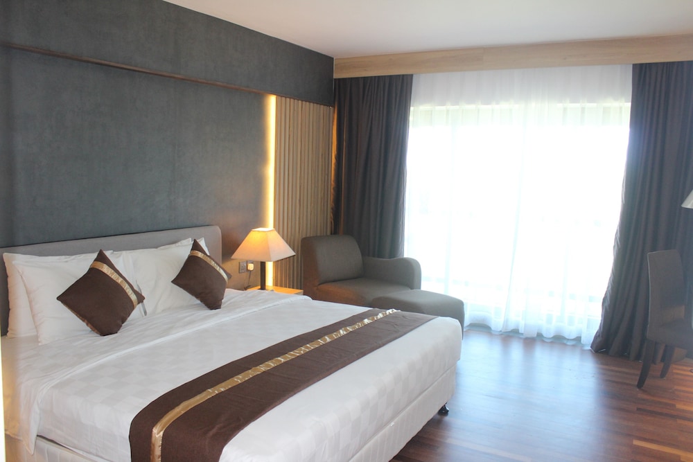 Batam View Beach Resort 10/68
