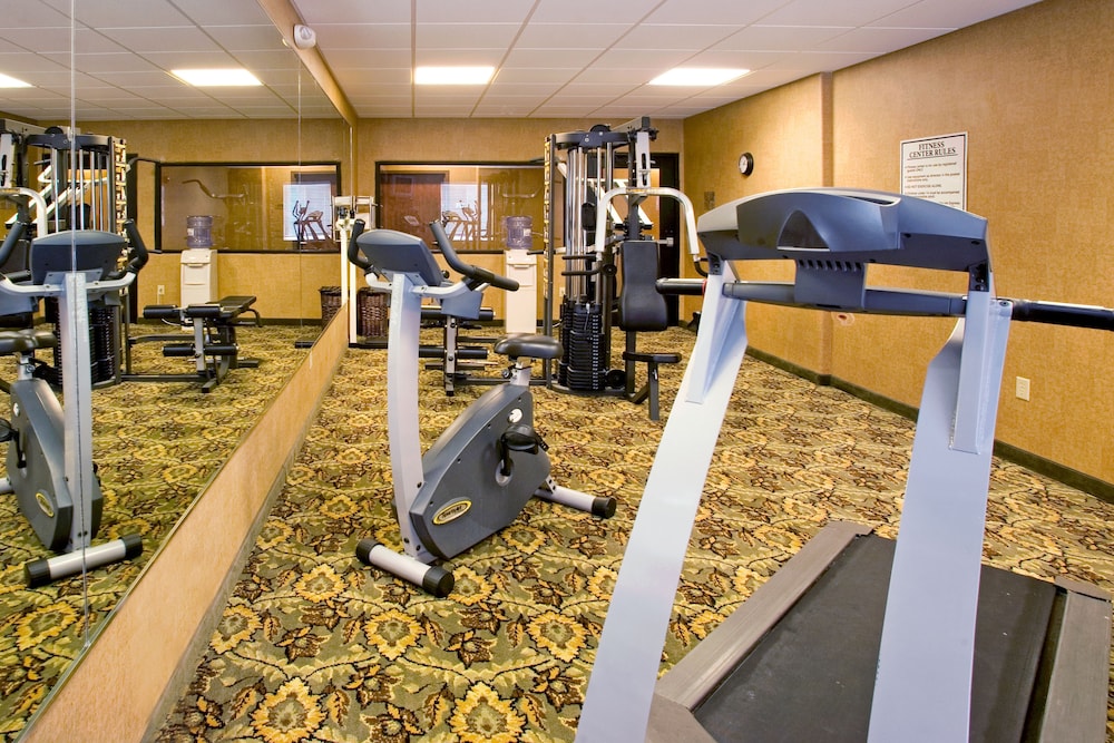 Holiday Inn Express and Suites Rio Grande City 38/59