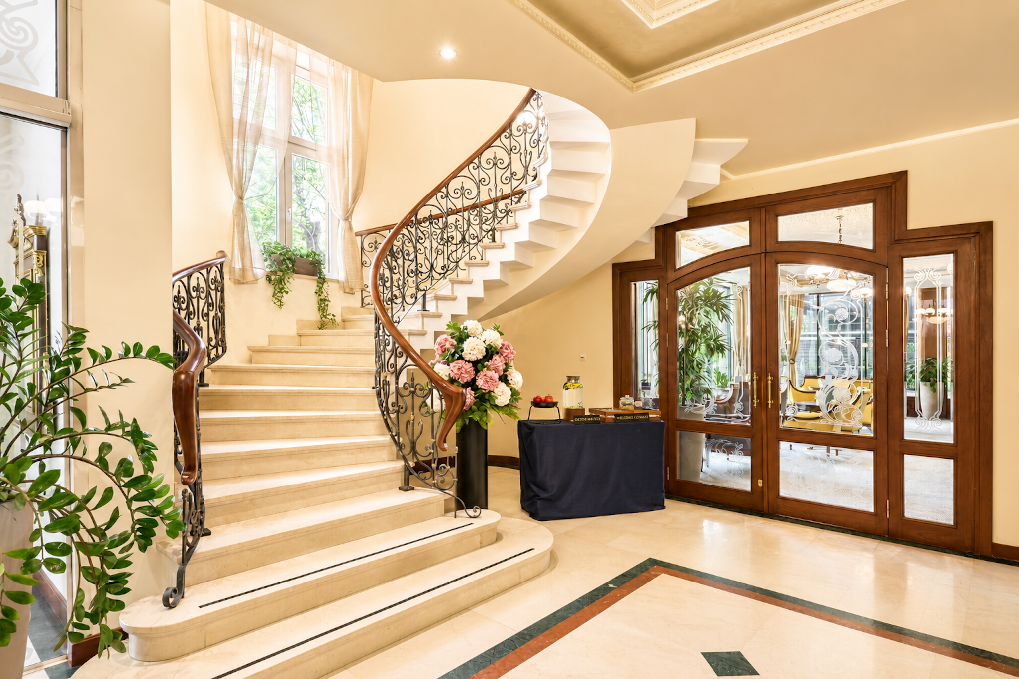 Crystal Palace Boutique Hotel 9/68