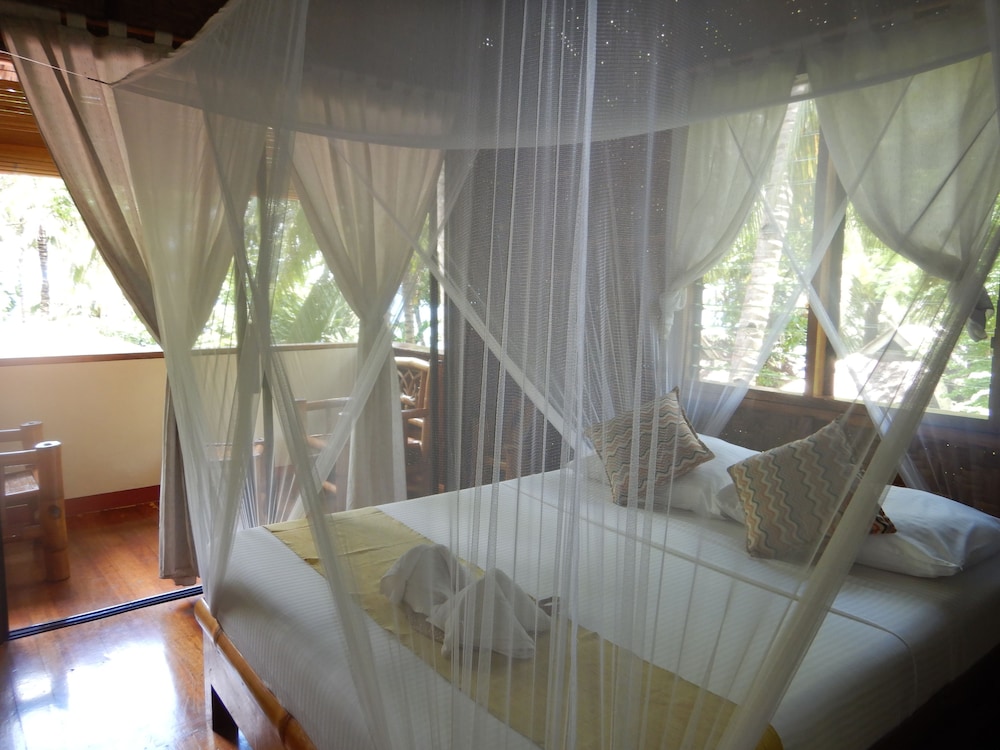 Camiguin Volcan Beach Eco Retreat Dive Resort 35/68