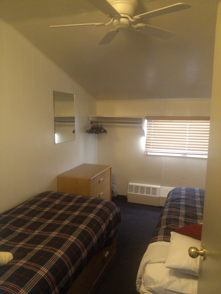 St Moritz Lodge Condos 44/69