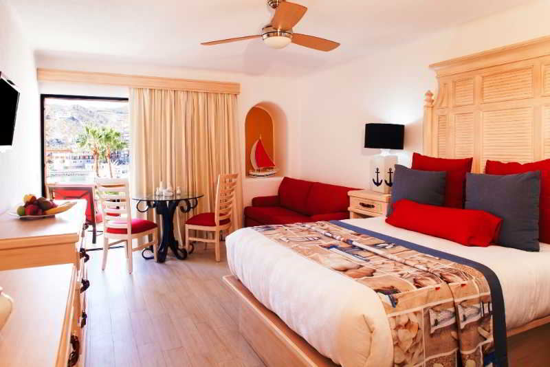 Nautical 1 Br Suite 2/3