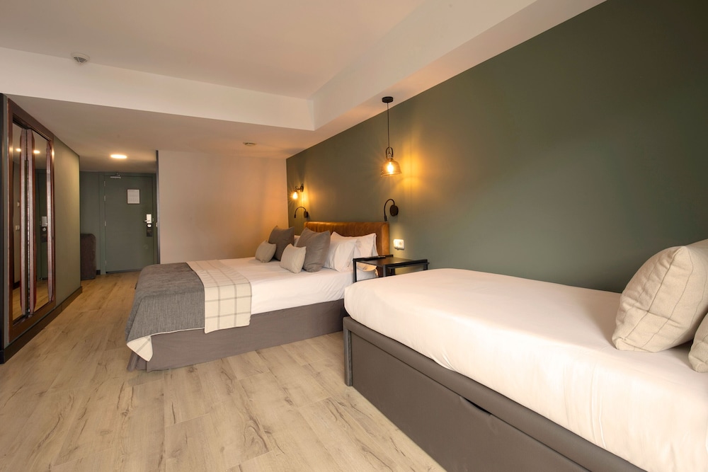 Hotel Piolets Soldeu Centre 11/49