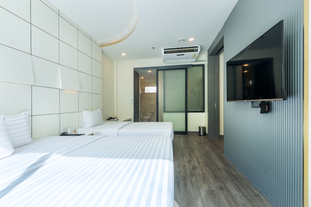 Qiu Hotel Sukhumvit 8/50