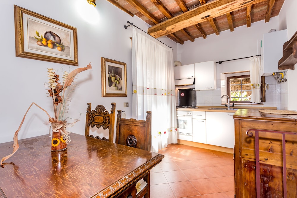 Villa Di Sotto 6/50
