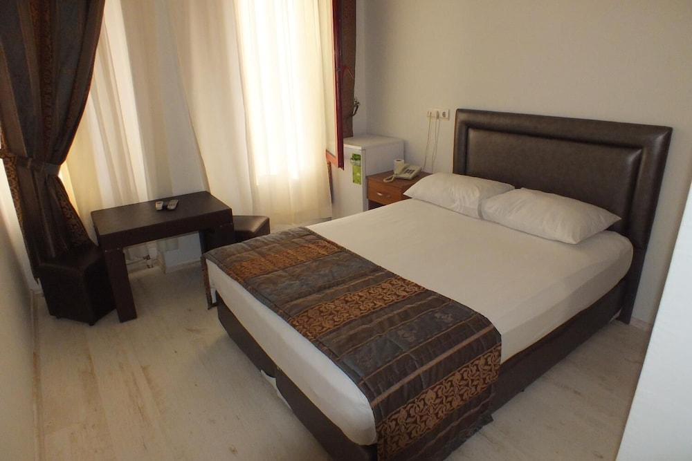 AYYILDIZLAR HOTEL 5/37