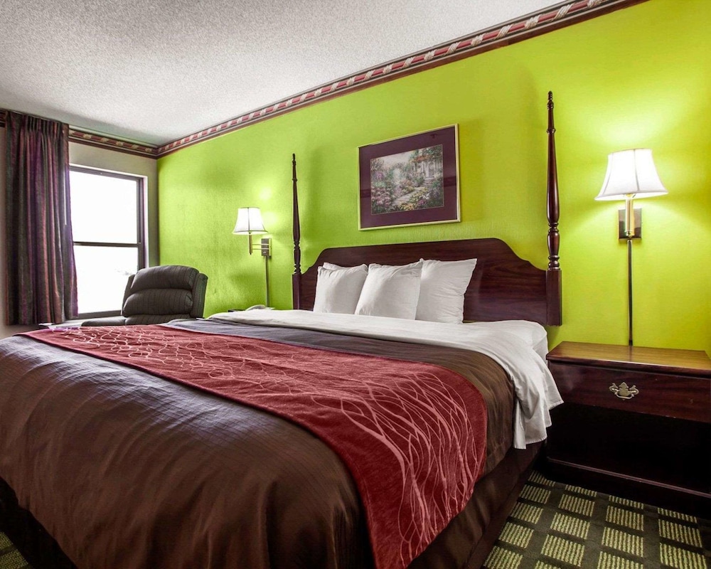 Quality Inn Arcola 7/34