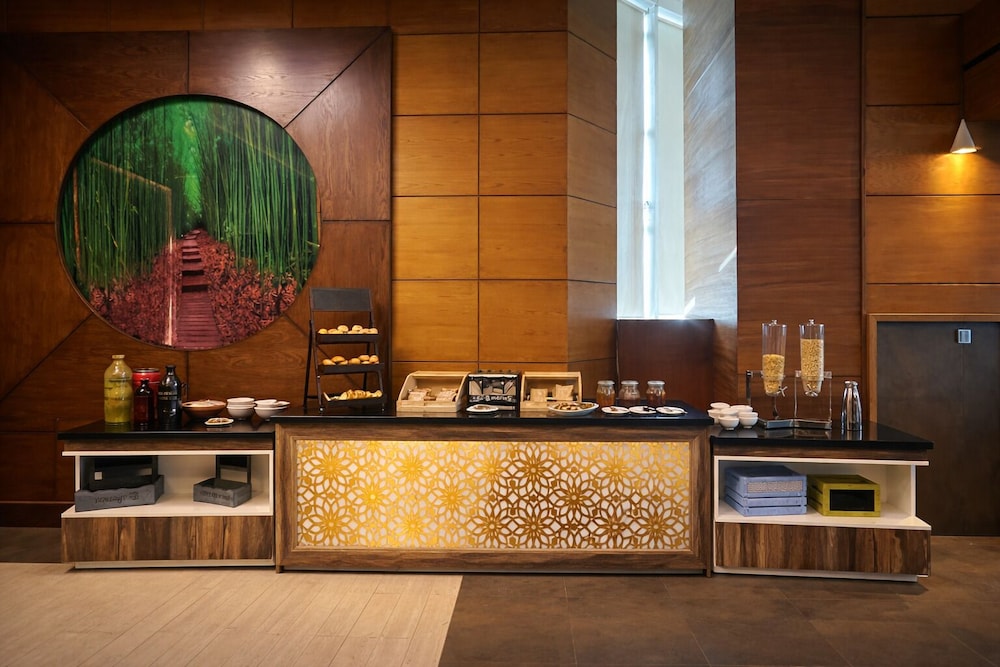 Lobby at Centaurus Hotel  Suites, ISLAMABAD