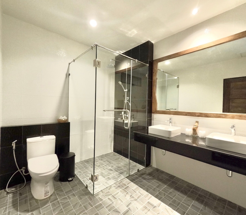Freedom Beach Resort 50/50