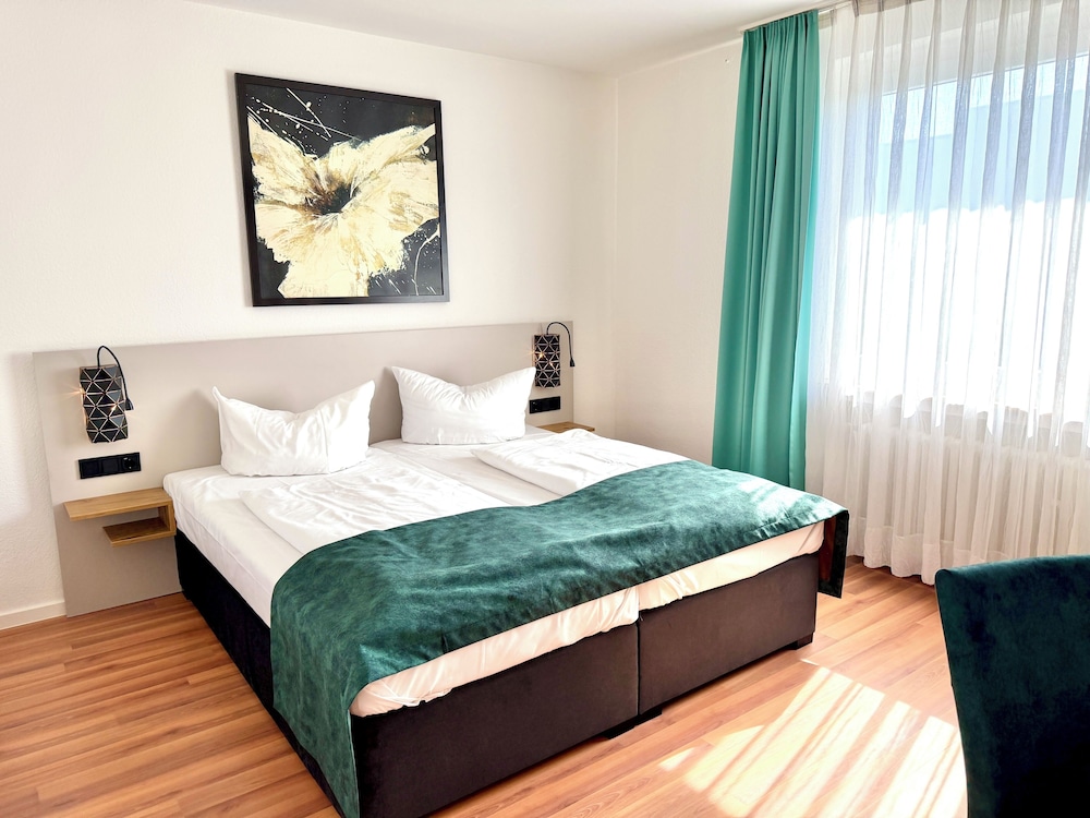 Stadthotel Langenfeld 8/43