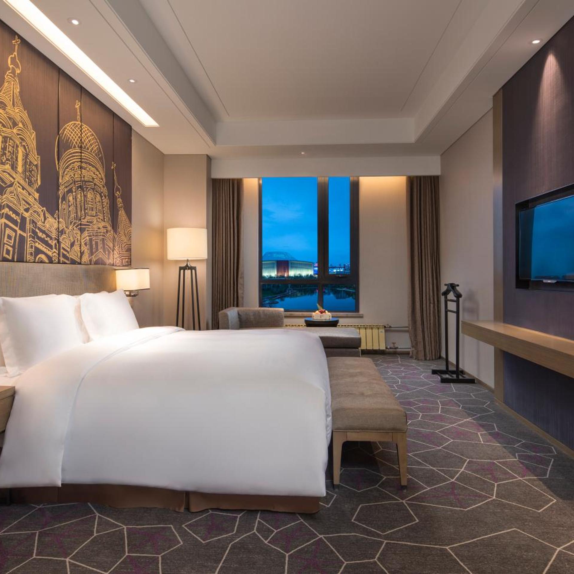 1 Bedroom, Suite, Smoking