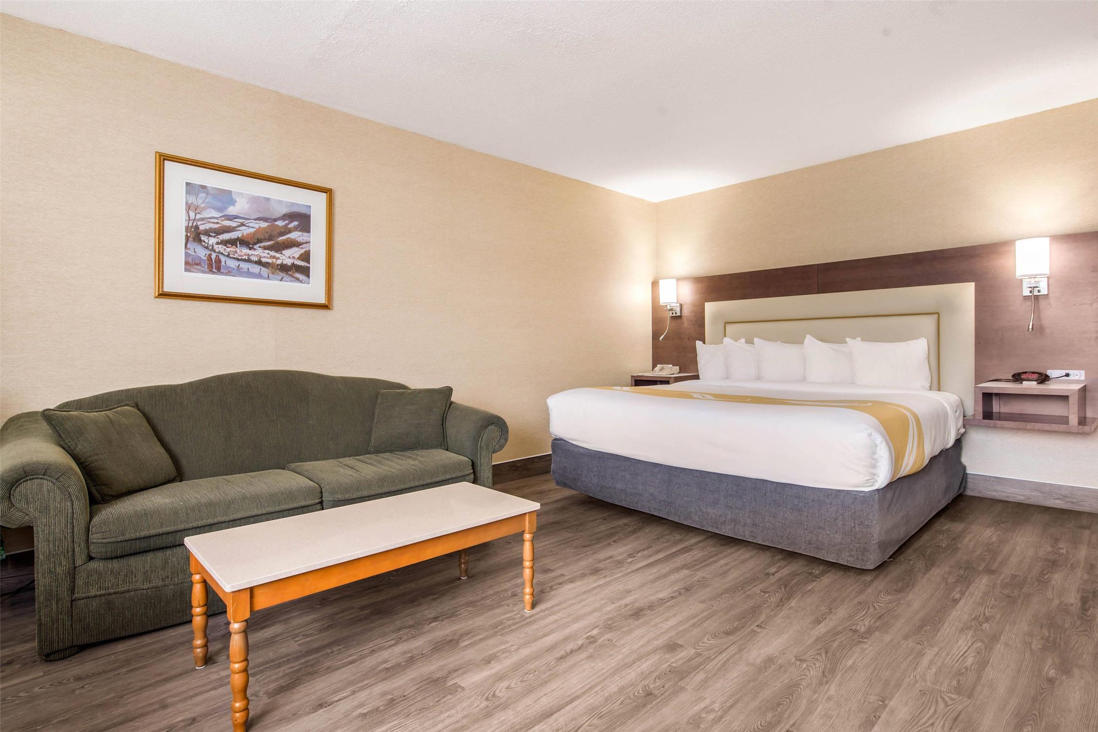 Quality Inn & Suites Gatineau 9/42