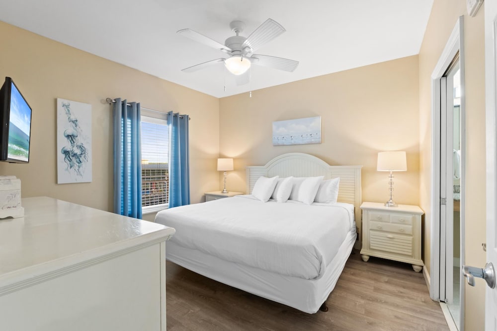 1 Bedroom, Condo, King Bed, Bunk Bed, Ocean View, Sofa