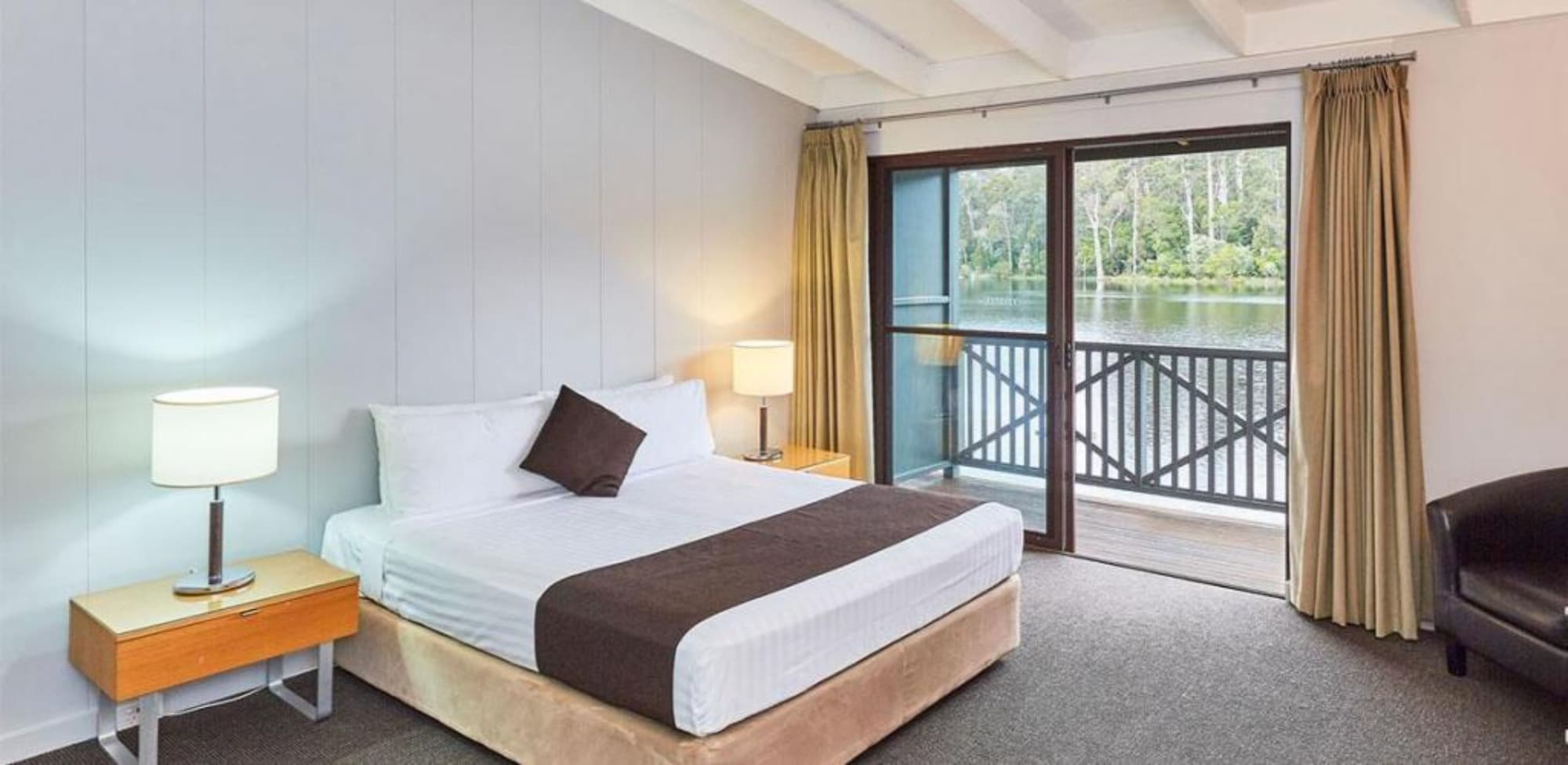 Room at Karri Valley Resort, Yeagarup