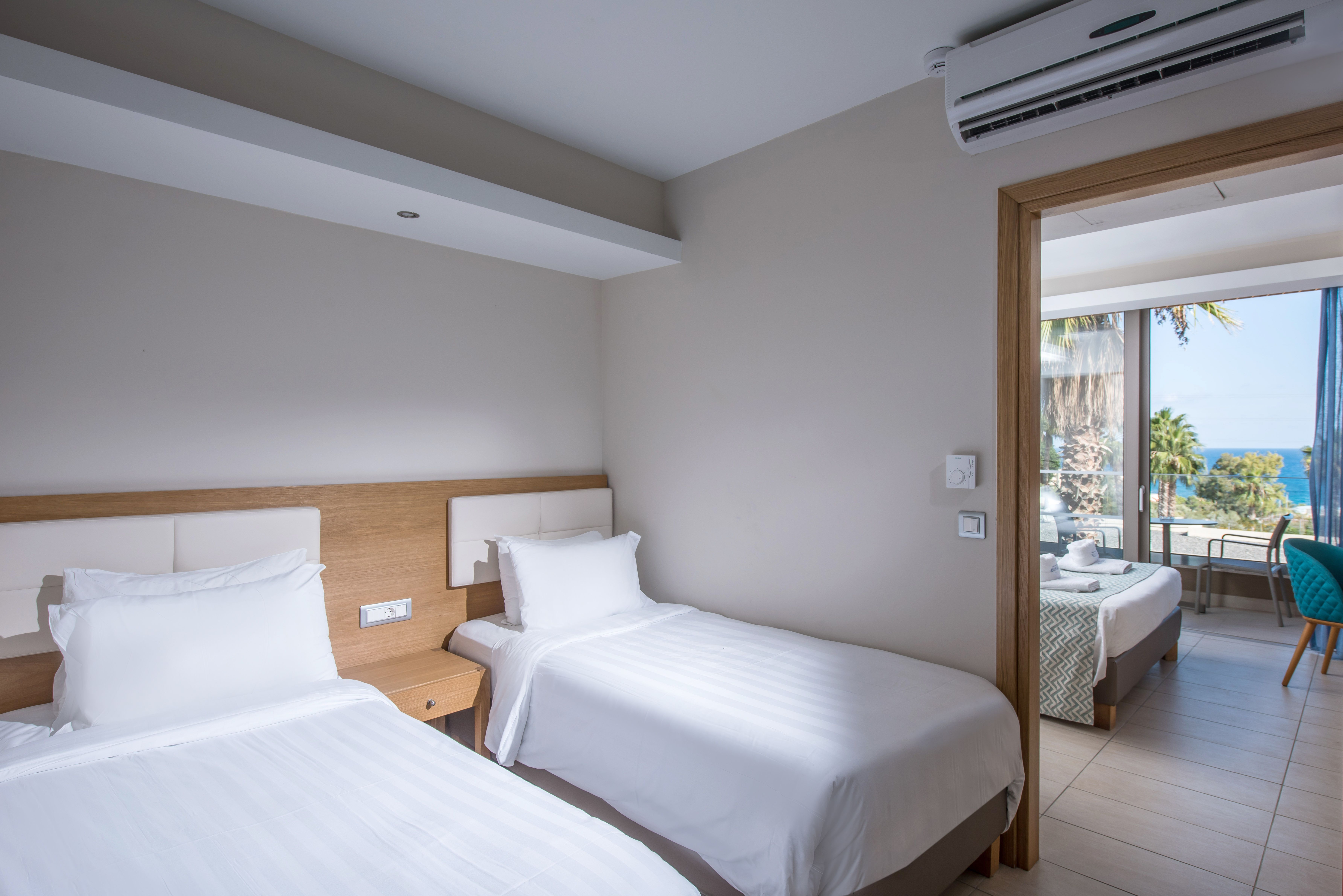 Family Room Supeior Sea View (4)