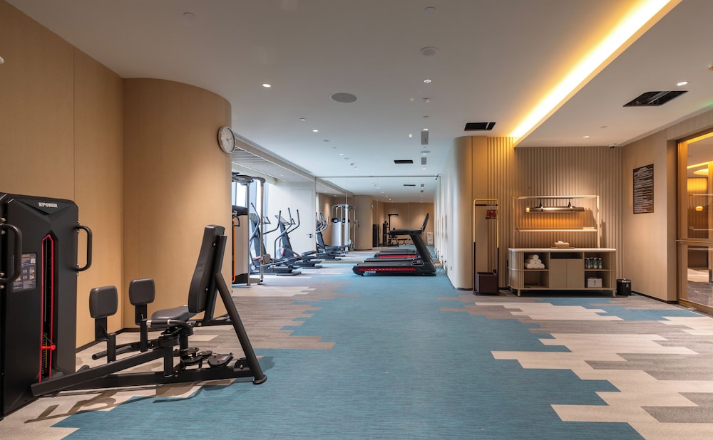 Jianguo Hotel Huanqiu 25/43