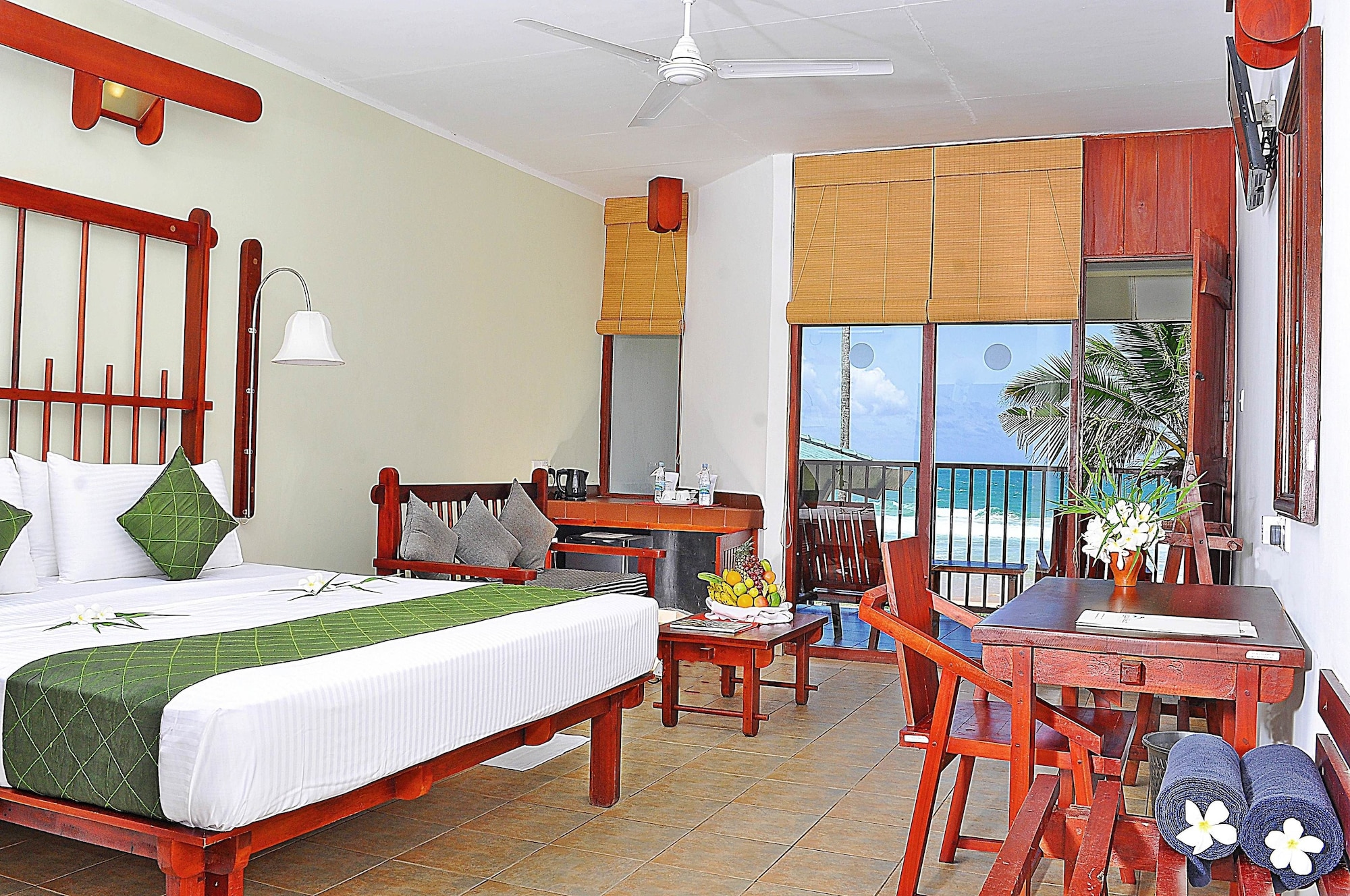 STANDARD, KING BED, SEA VIEW