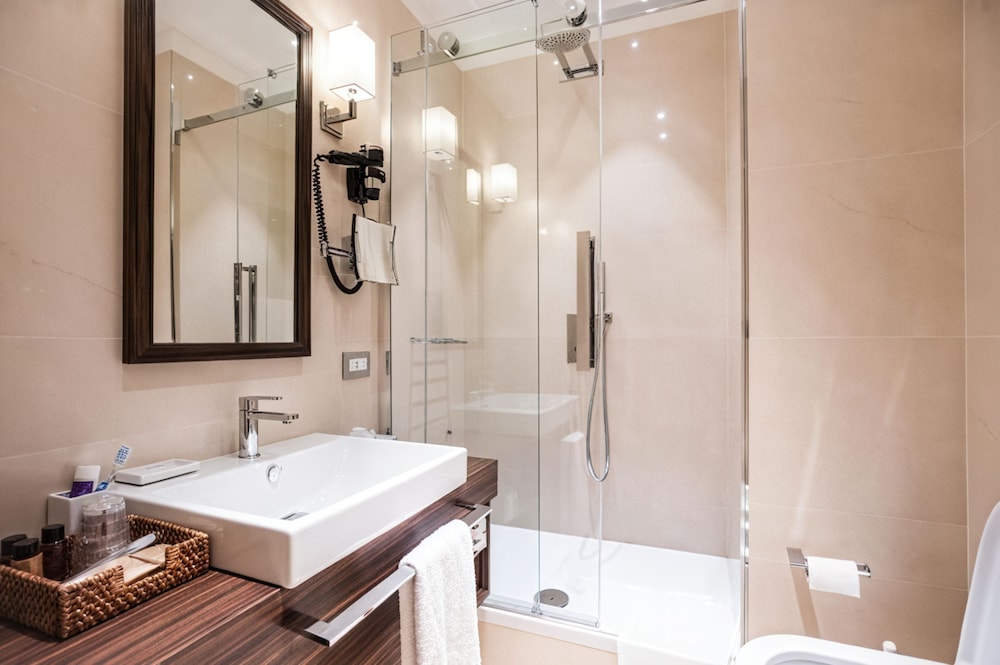 MAISON CANDIA LUXURY HOUSE 34/38