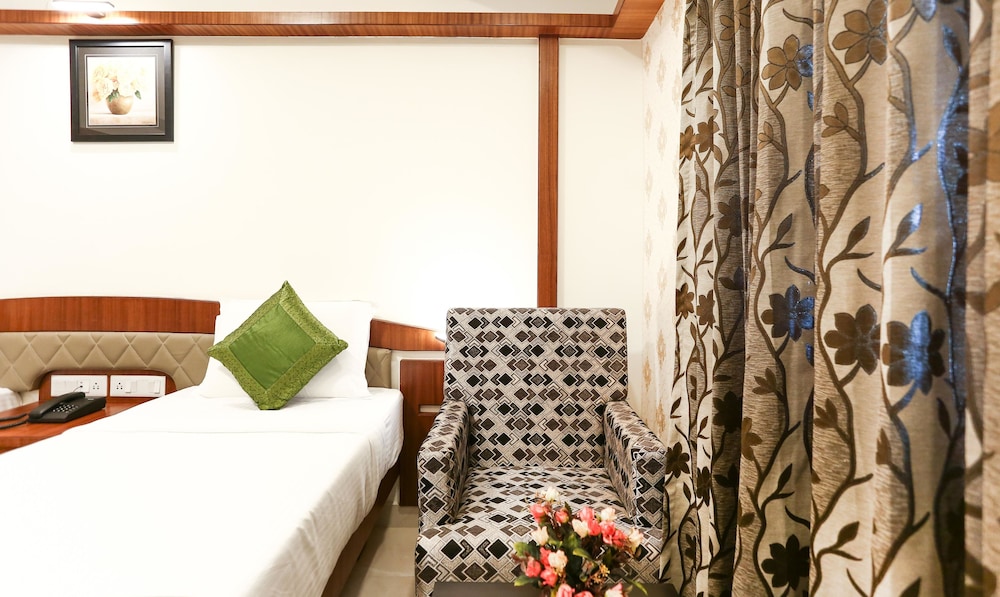 Treebo Akshaya Mahal Inn 19/46