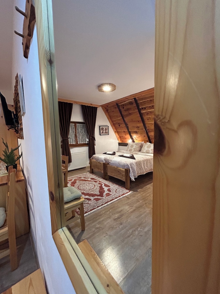 Rustic Lodge Plitvice 23/47