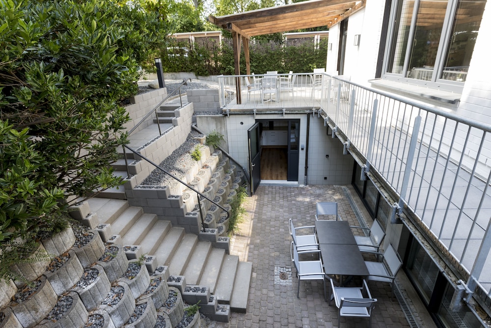 Mk Hotel Eschborn 4/50