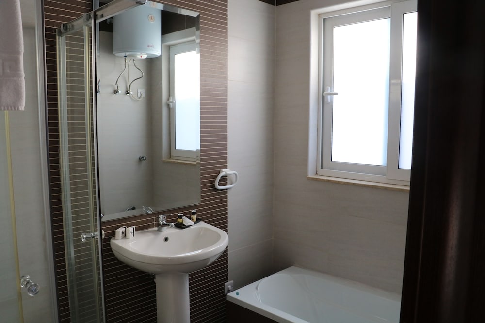 Instyle Aparthotel 39/49