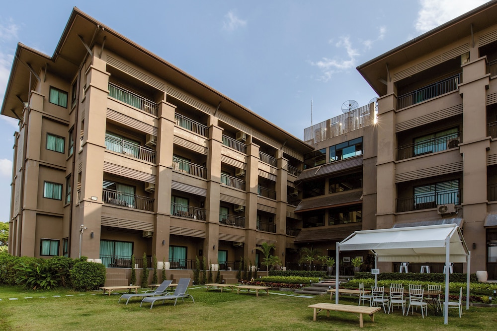 Blu Monkey Brown House Udonthani Hotel 5/58