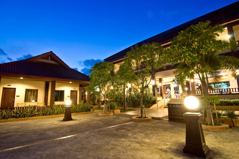 RB Resort Pattaya 7/65
