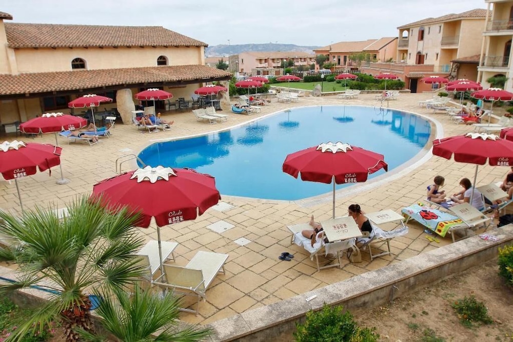 Club Esse Posada Beach Resort 14/35