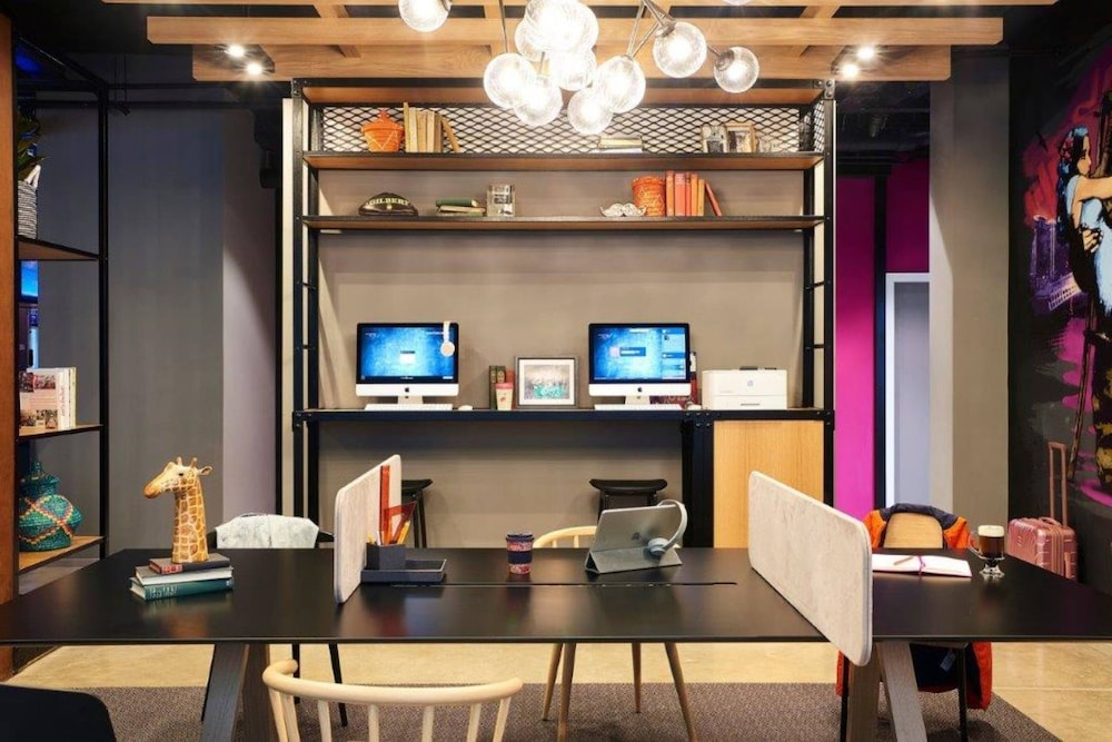 Moxy Dublin City 7/42