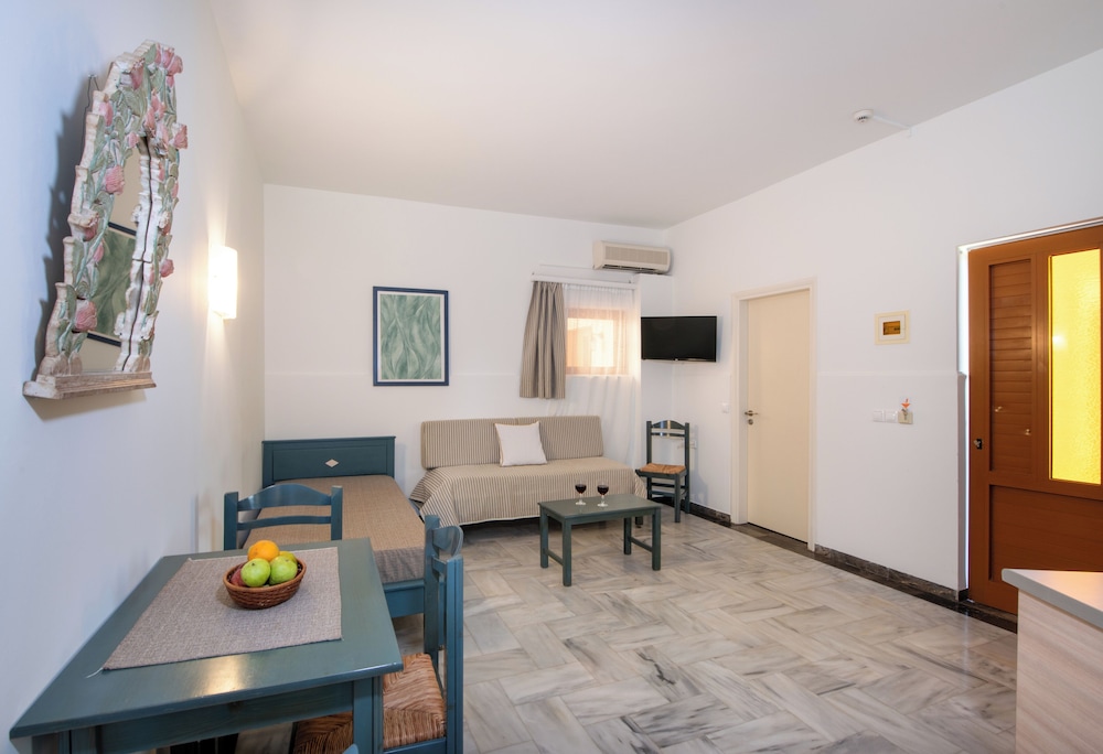 Eko Suites 22/53