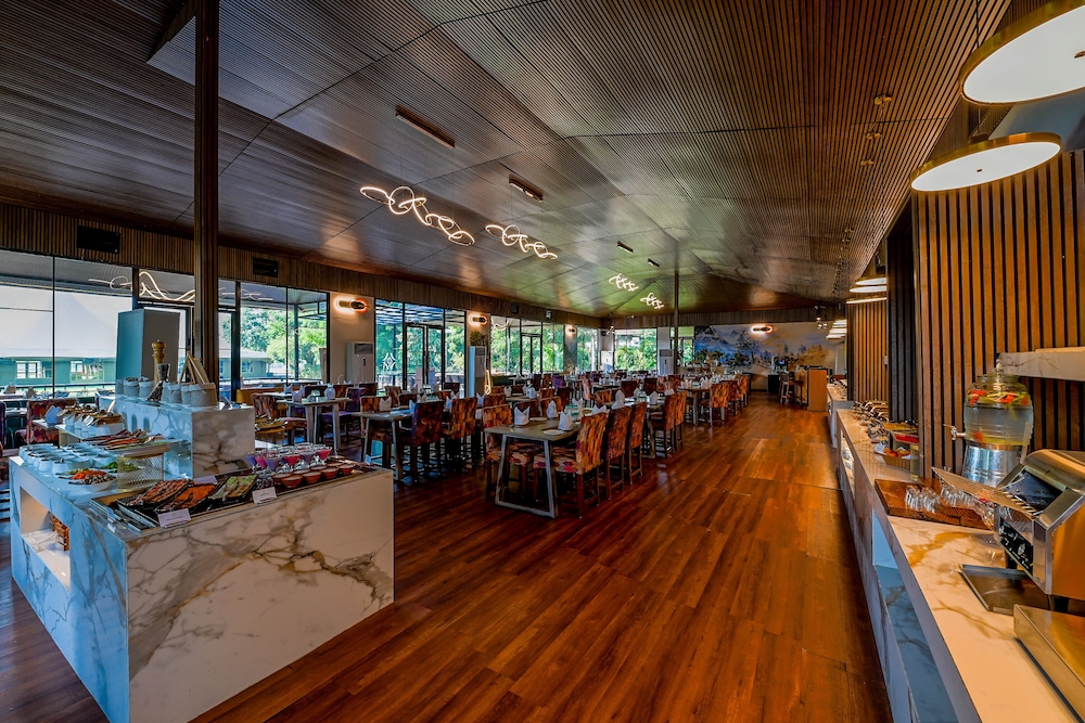 Tarangi Spa 32/47