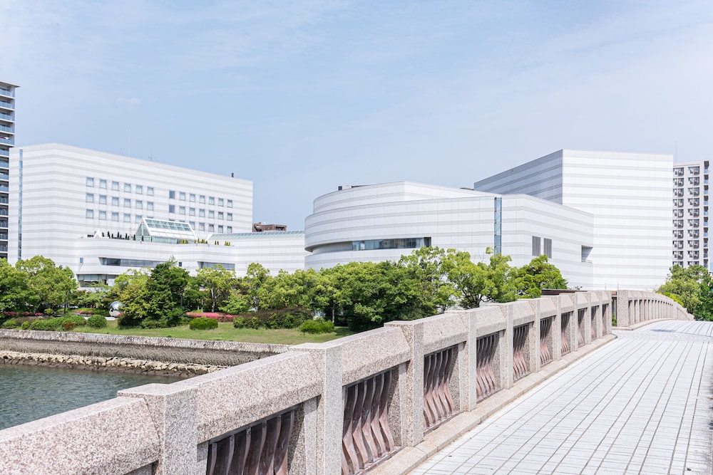 Hiroshima City Bunka Koryu Kaikan 60/63