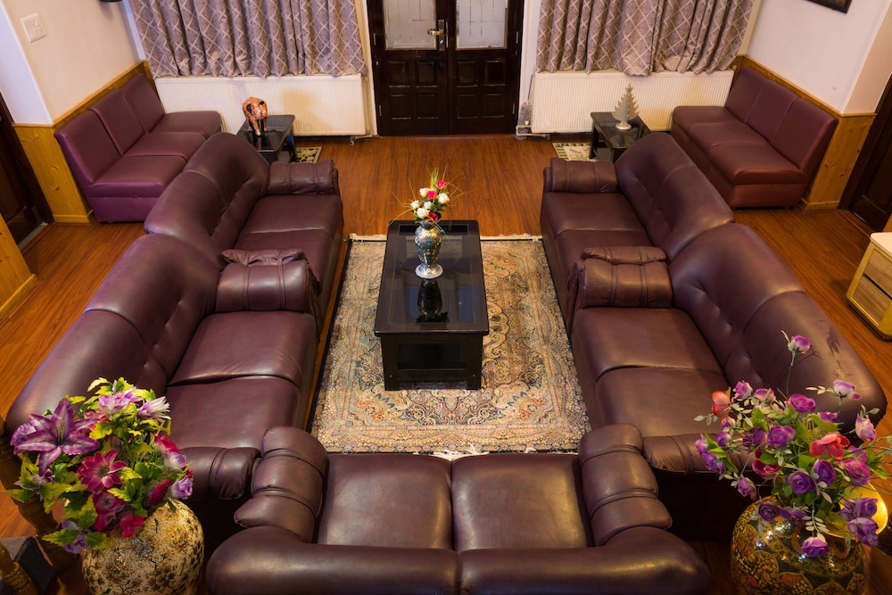 Hotel Abshar 17/23