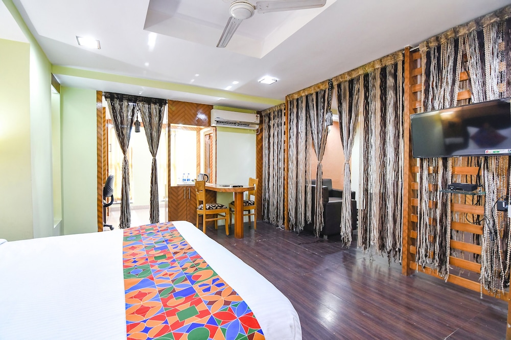 Hotel Raj Residency 23/35