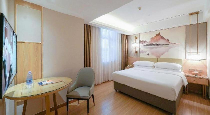 Vienna Hotel (Xiamen Airport, Jiangtou Metro Station) 29/51
