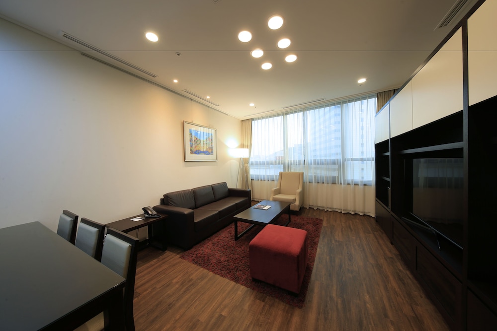 Orakai Insadong Suites 52/72