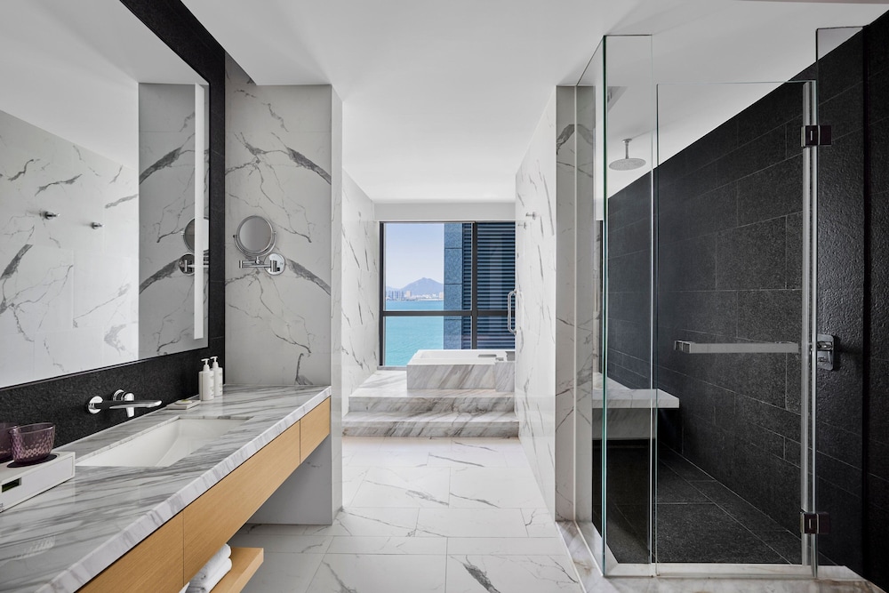 Courtyard by Marriott Xiamen Huli 48/50