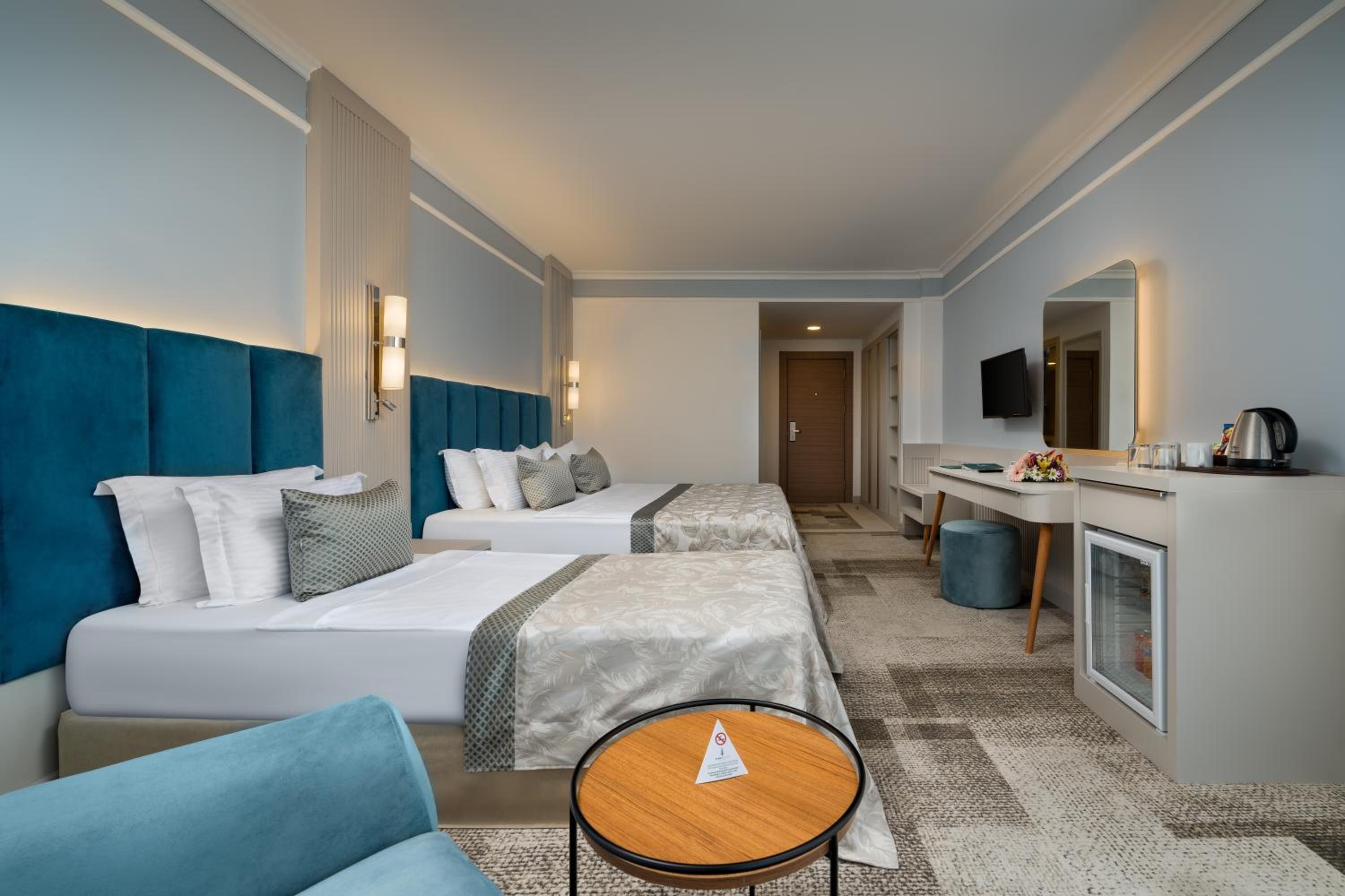 Standard, Double or Twin Bed, Garden View, Pine Beach Hotel 4/5