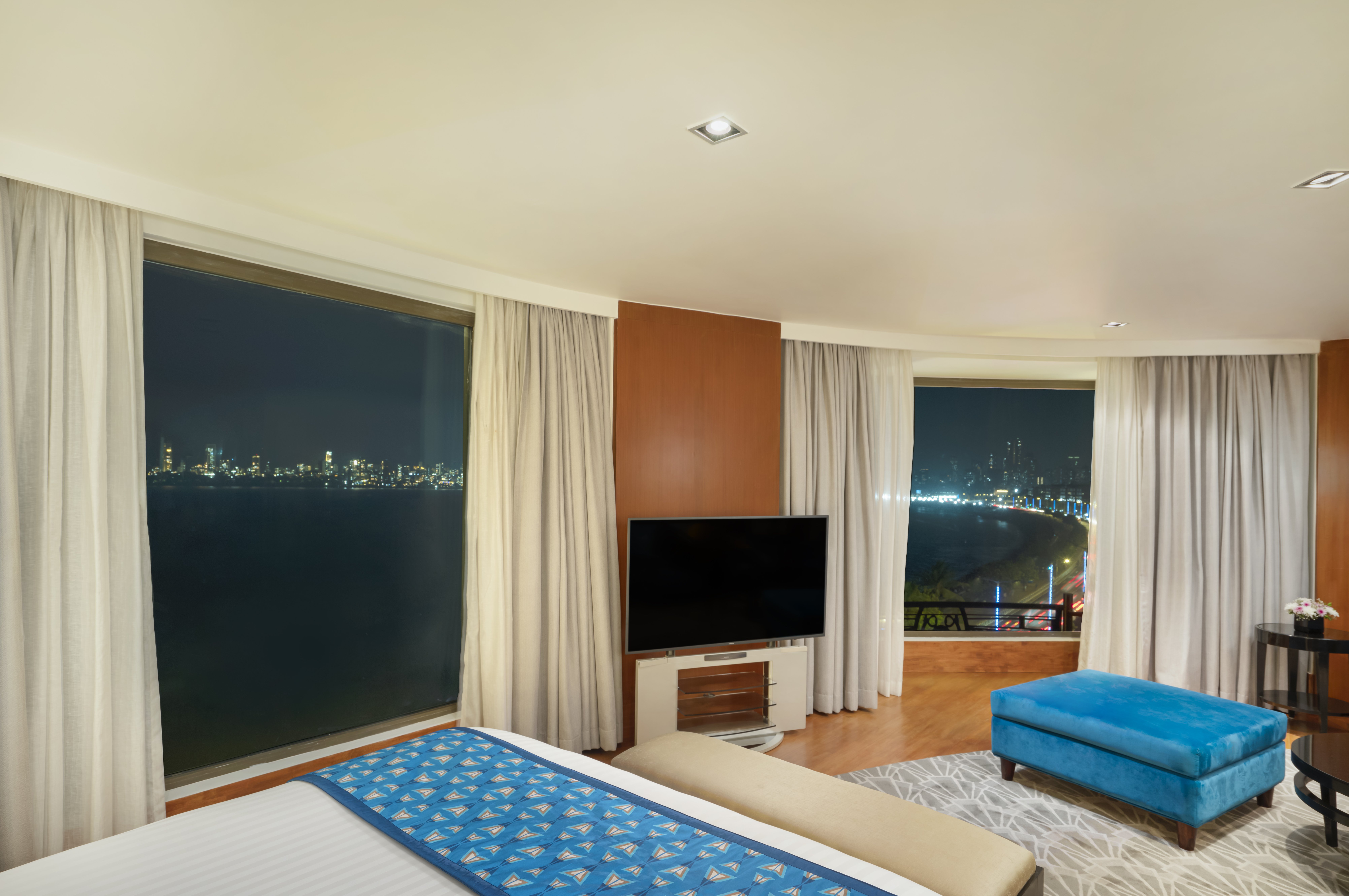 Intercontinental Marine Drive Mumbai 66/78