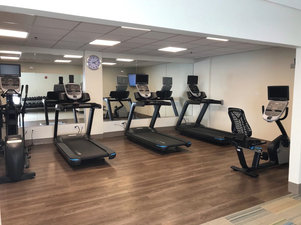 Holiday Inn Express & Suites Prospect Heights 34/50