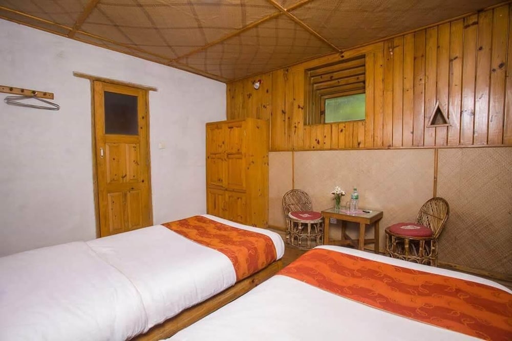 Everest Manla Resort 14/50