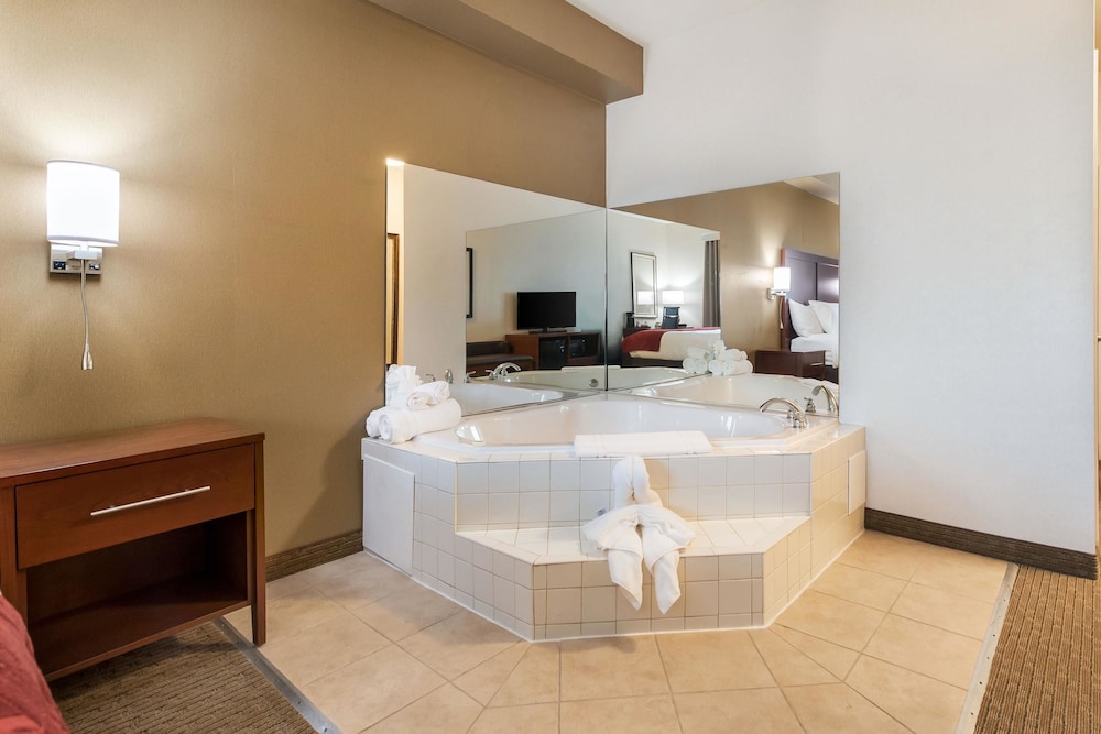 Comfort Suites Atlantic City North 9/36