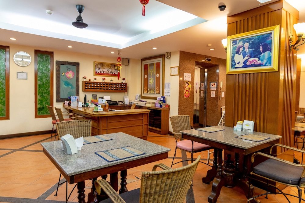 Thipurai Beach Hotel 34/50