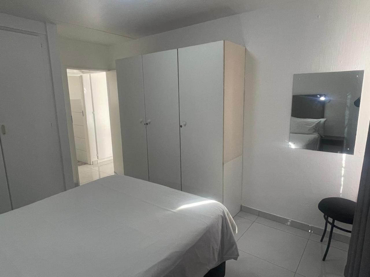 1 Bedroom, Apartment