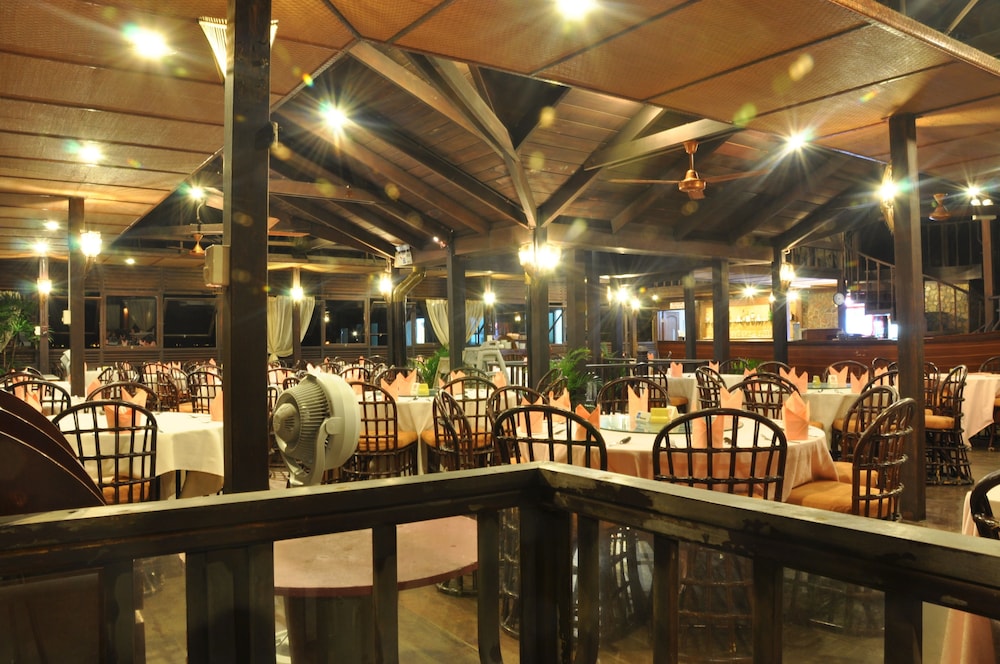 Batam View Beach Resort 48/68
