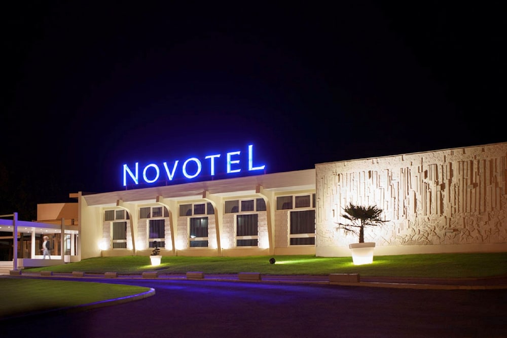 NOVOTEL FONTAINEBLEAU URY 2/51