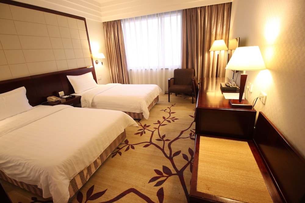 Guangzhou Hotel 40/50